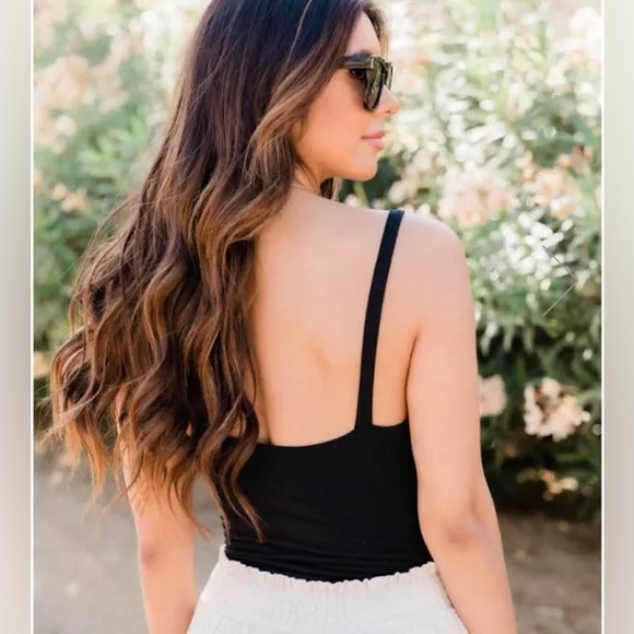 Pink Lily bodysuit - Picture 2 of 2